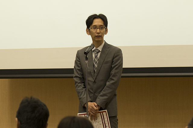 来賓挨拶 折笠 史典 氏 文部科学省 初等中等教育局 情報教育・外国語教育課情報教育振興室長 来賓挨拶 折笠 史典 氏 文部科学省 初等中等教育局 情報教育・外国語教育課情報教育振興室長